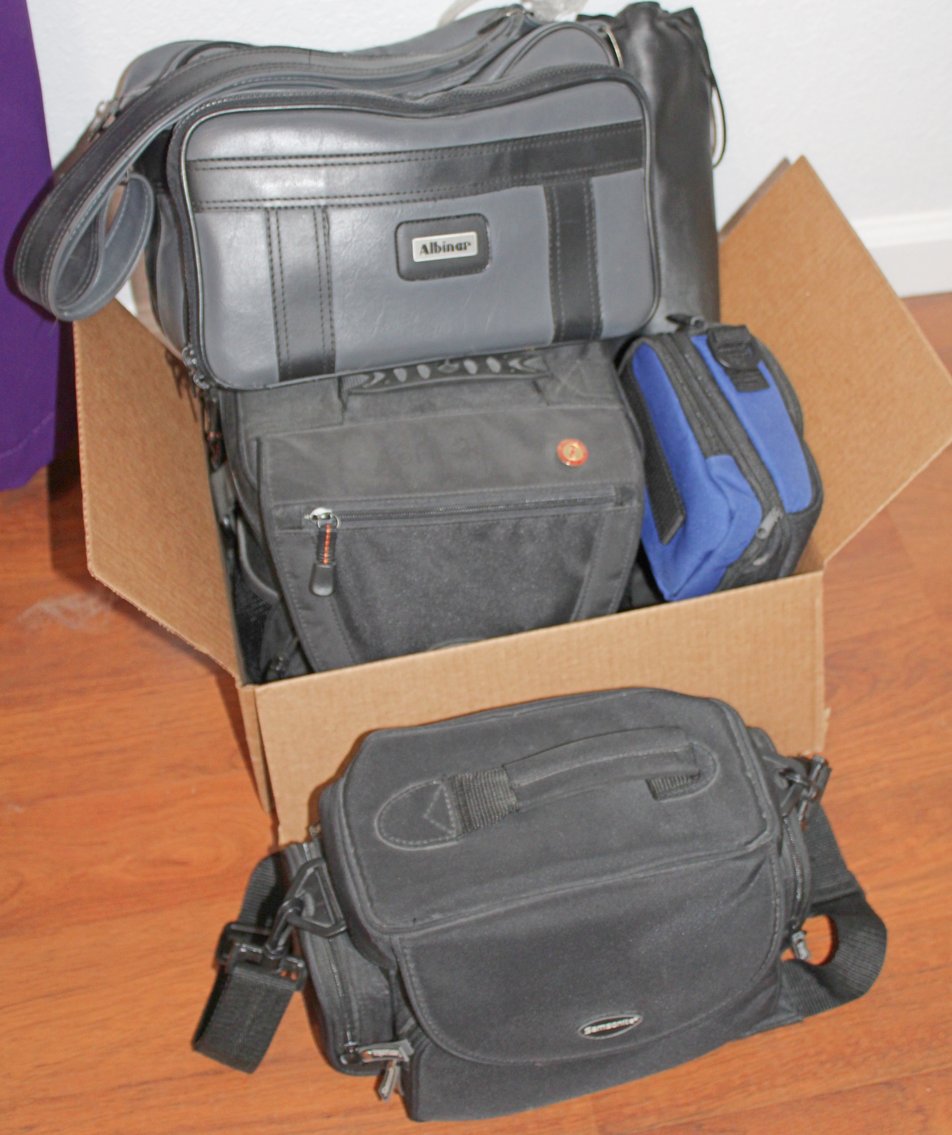 Image for LIVING ESTATE AUCTION