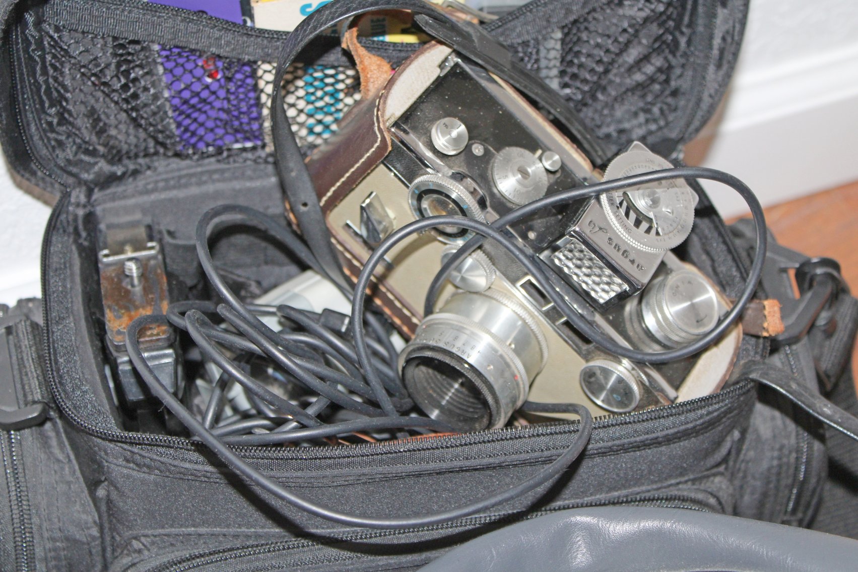 Image for LIVING ESTATE AUCTION