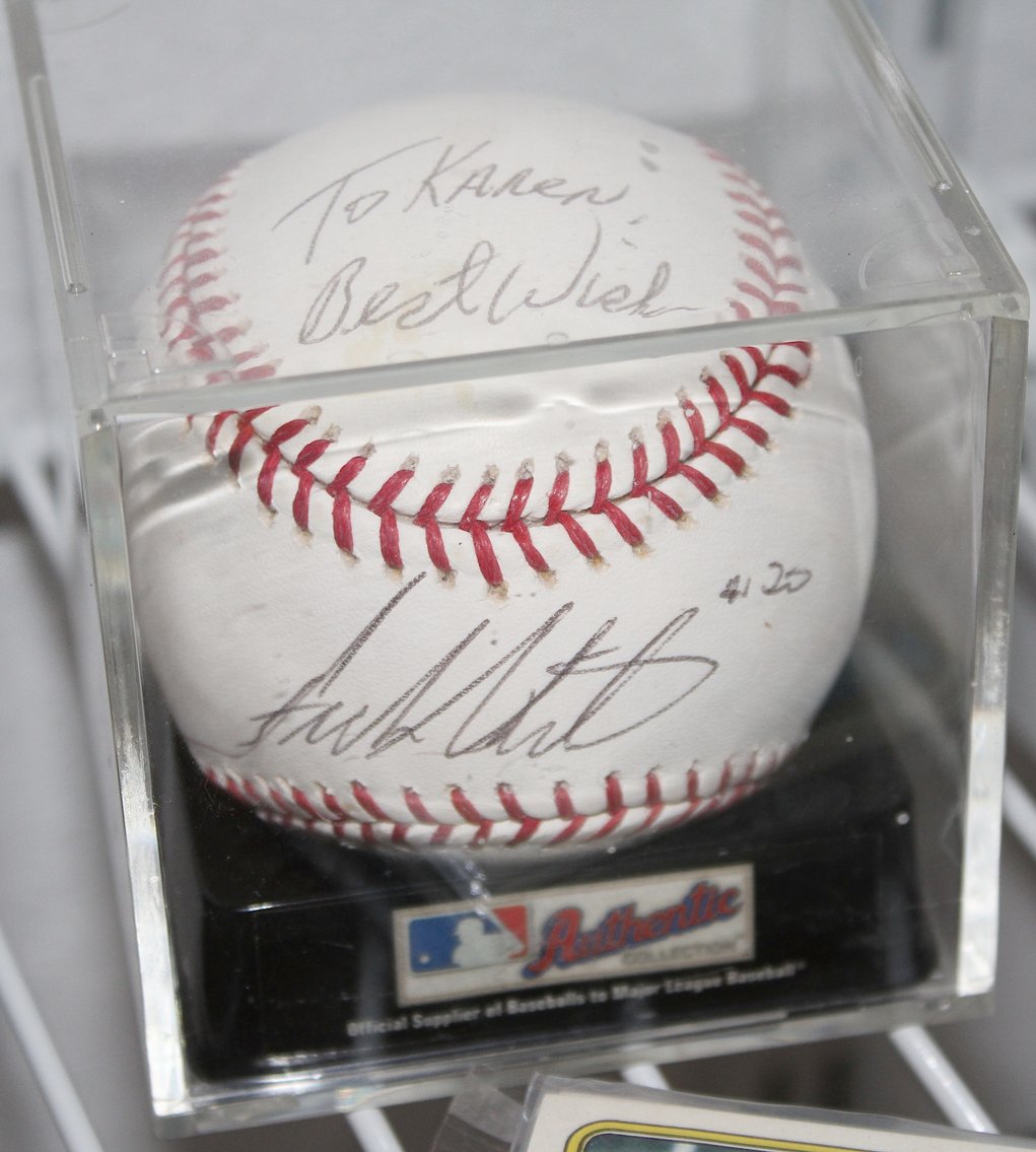 Image for LIVING ESTATE AUCTION