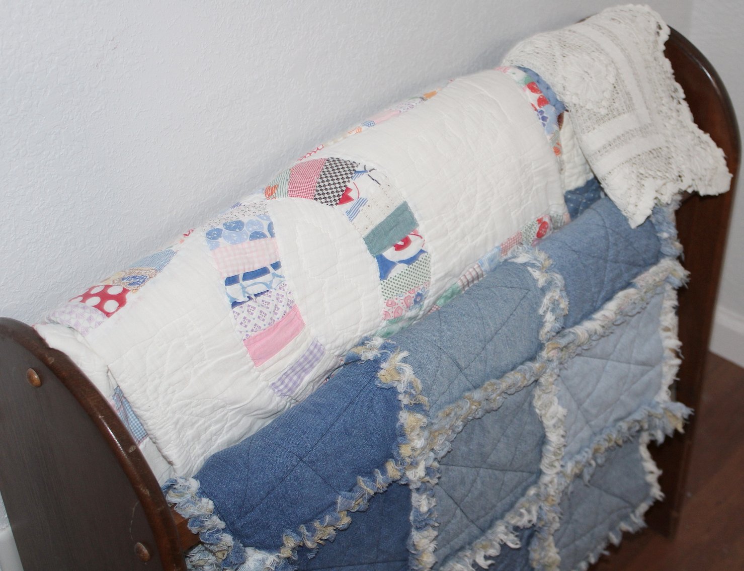 Image for LIVING ESTATE AUCTION