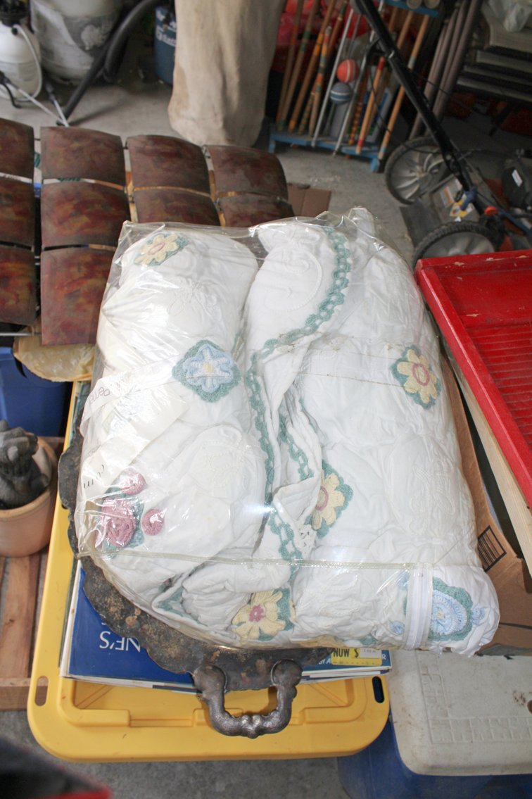 Image for ESTATE AUCTION