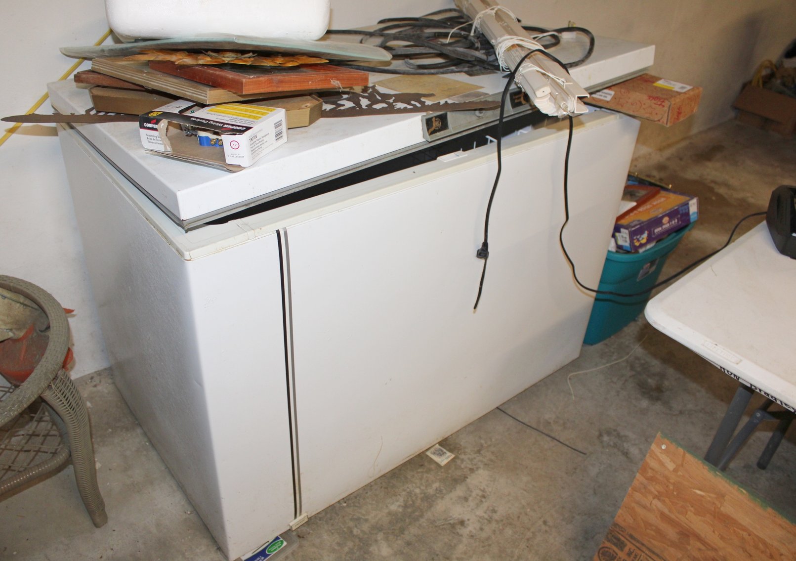 Image for ESTATE AUCTION