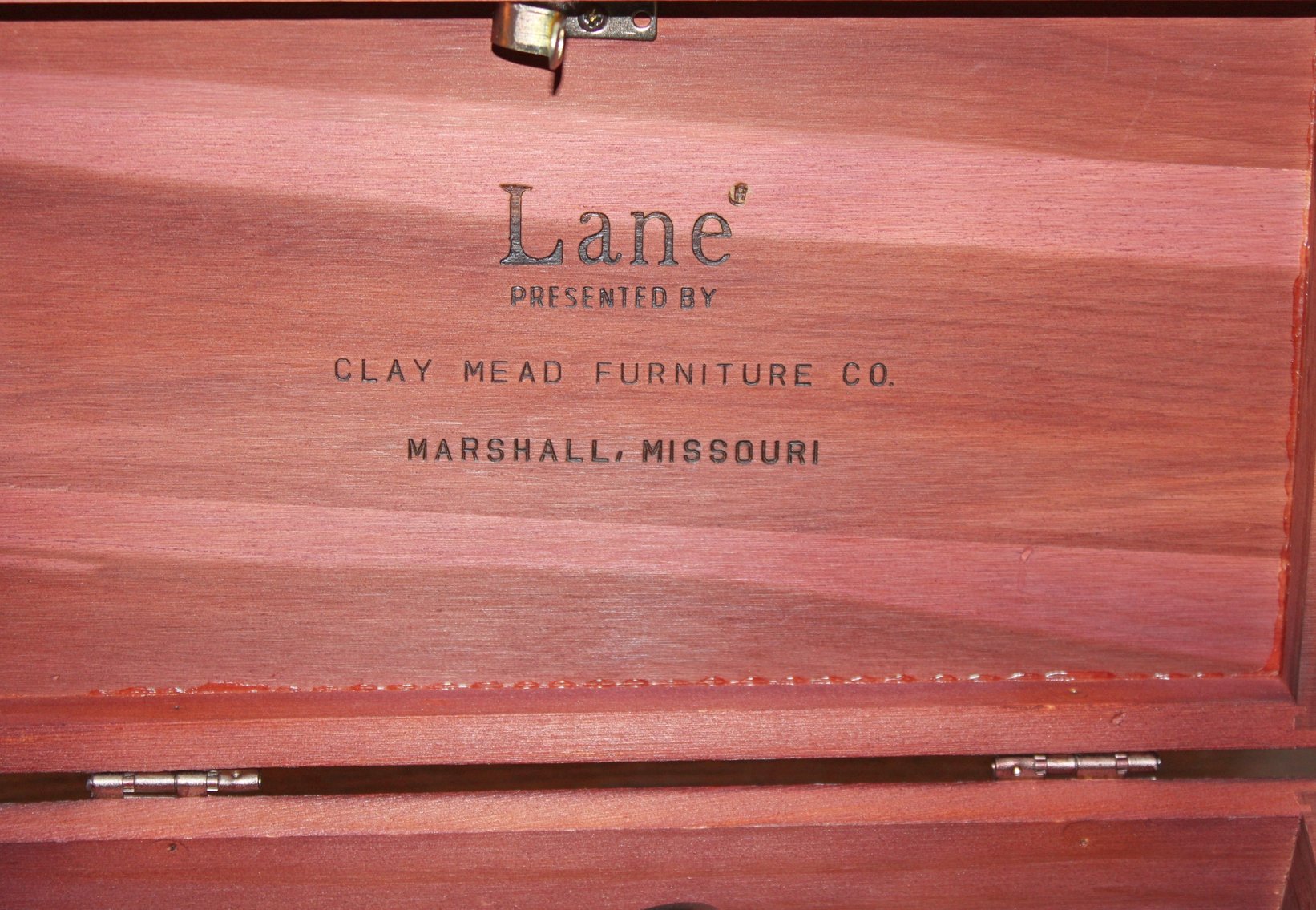 Image for LIVING ESTATE AUCTION