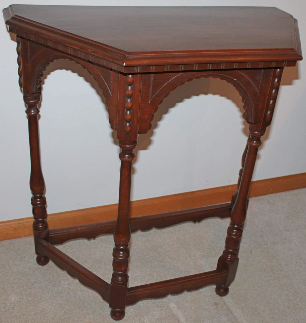 Image for LIVING ESTATE AUCTION