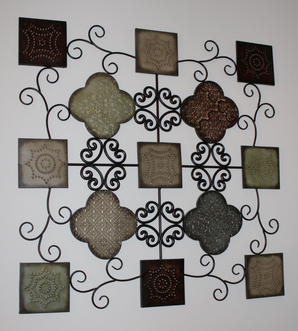 Image for LIVING ESTATE AUCTION