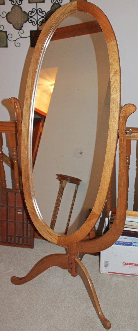 Image for LIVING ESTATE AUCTION