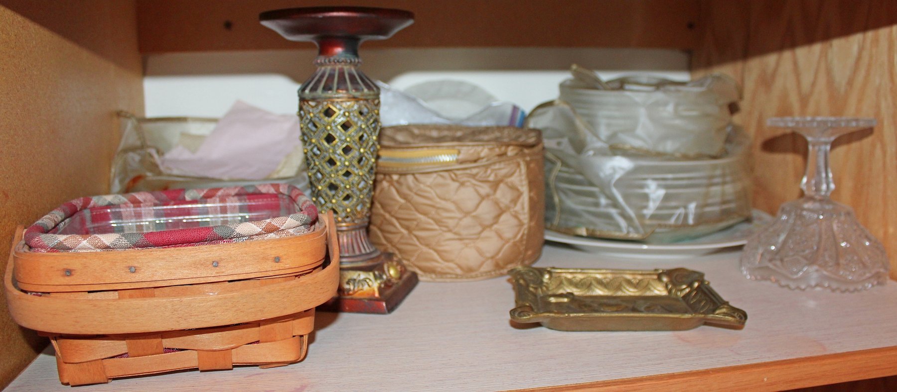 Image for LIVING ESTATE AUCTION