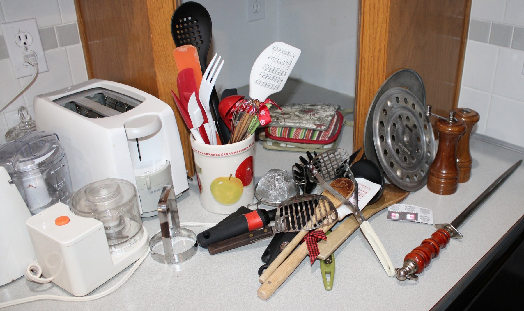 Image for LIVING ESTATE AUCTION