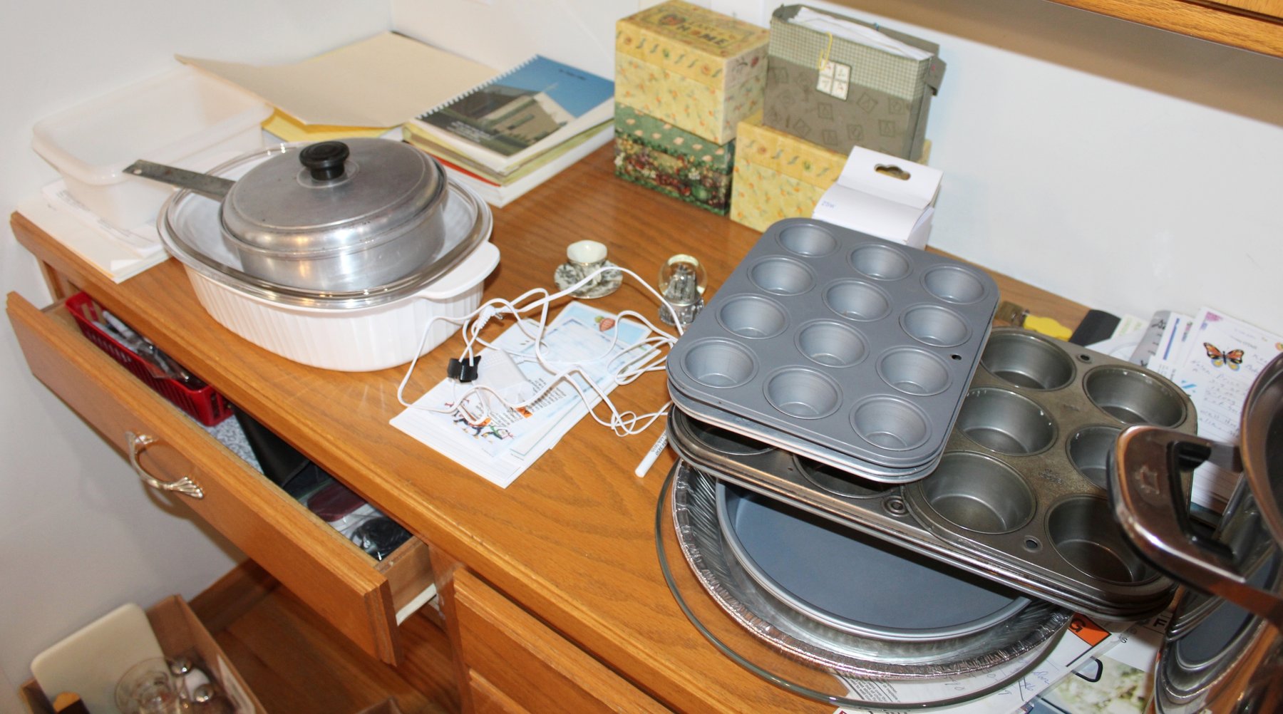 Image for LIVING ESTATE AUCTION