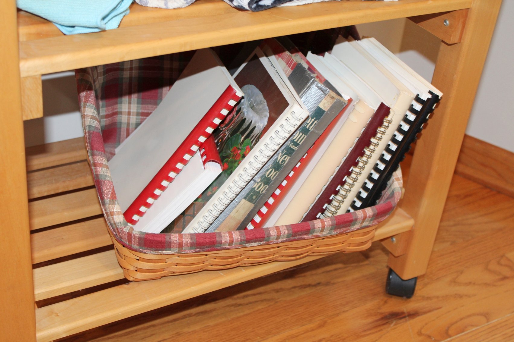 Image for LIVING ESTATE AUCTION