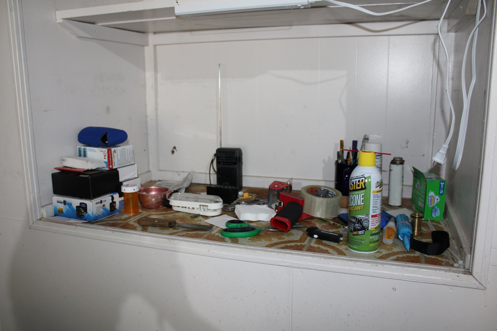 Image for LIVING ESTATE AUCTION