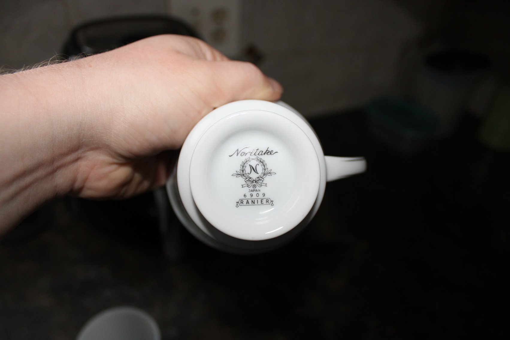 Image for LIVING ESTATE AUCTION