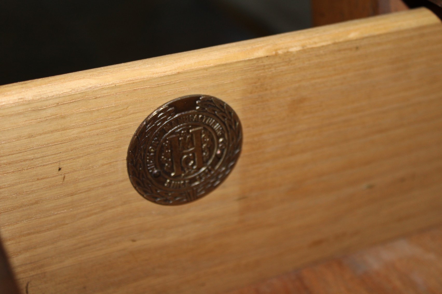 Image for LIVING ESTATE AUCTION