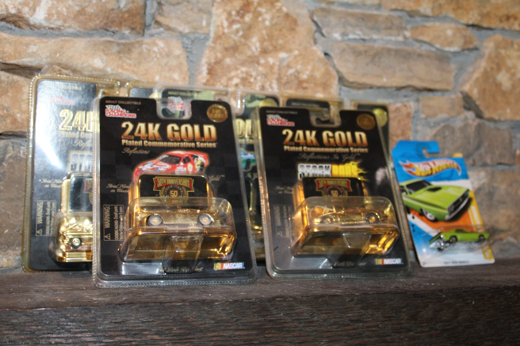 Image for LIVING ESTATE AUCTION