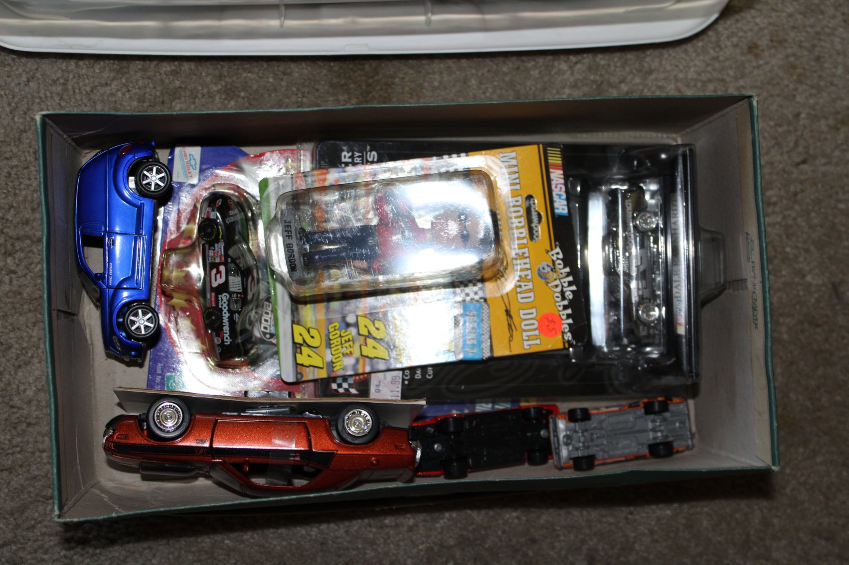 Image for LIVING ESTATE AUCTION