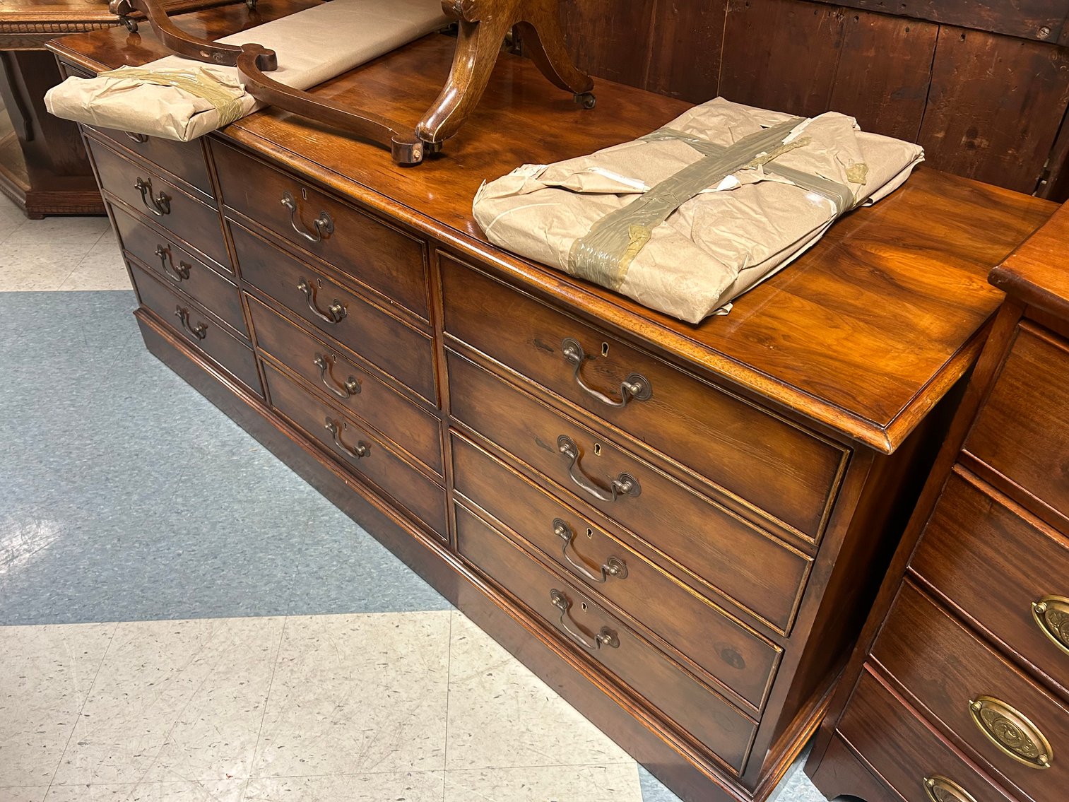 Image for UPDATE! ANOTHER DAY WITH MORE ITEMS! IMPORTANT ESTATE AUCTION