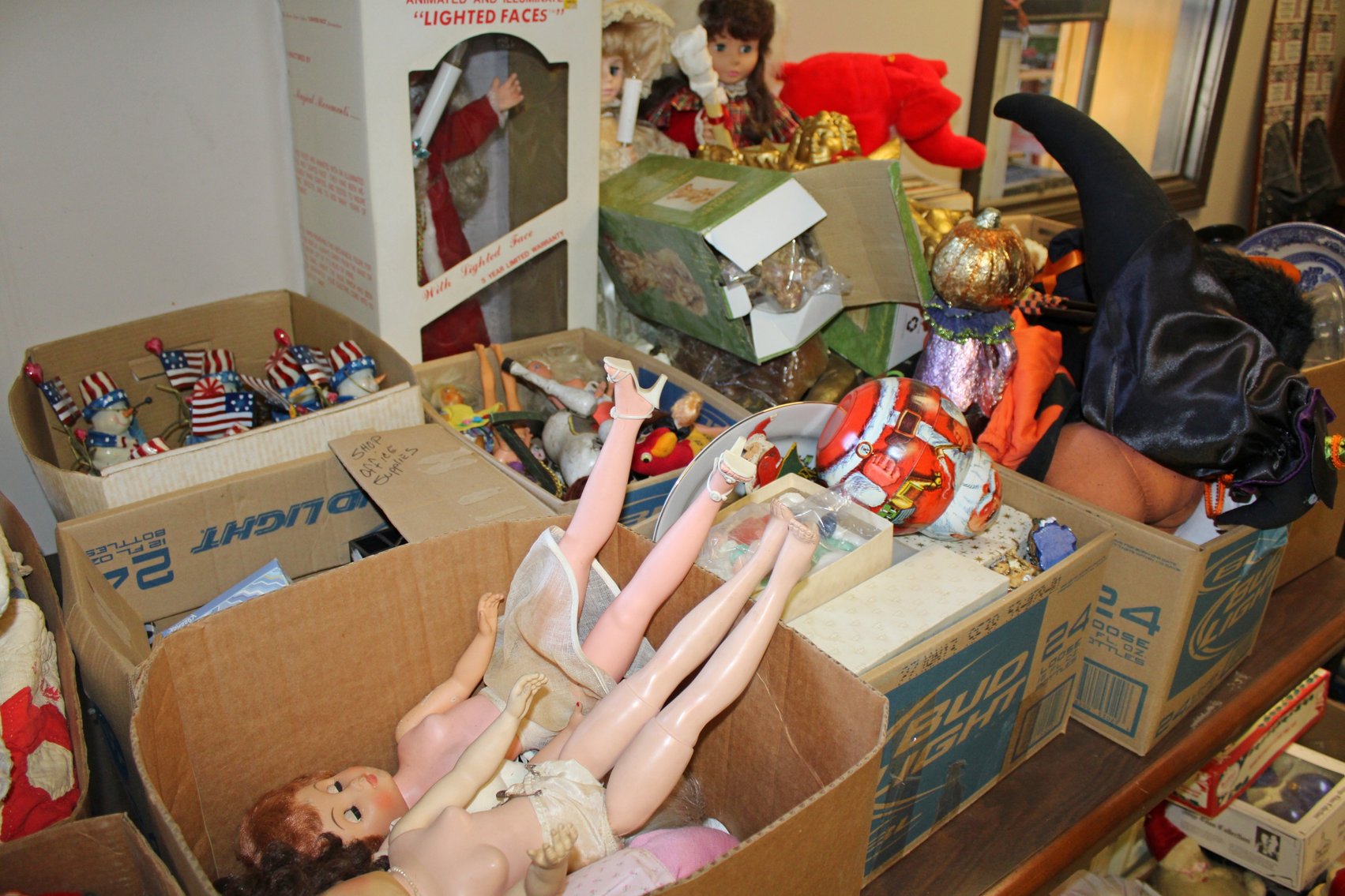 Image for BUSINESS LIQUIDATION PLUS ESTATE AUCTION