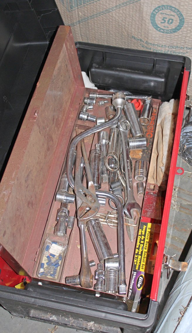 Image for ESTATE AUCTION