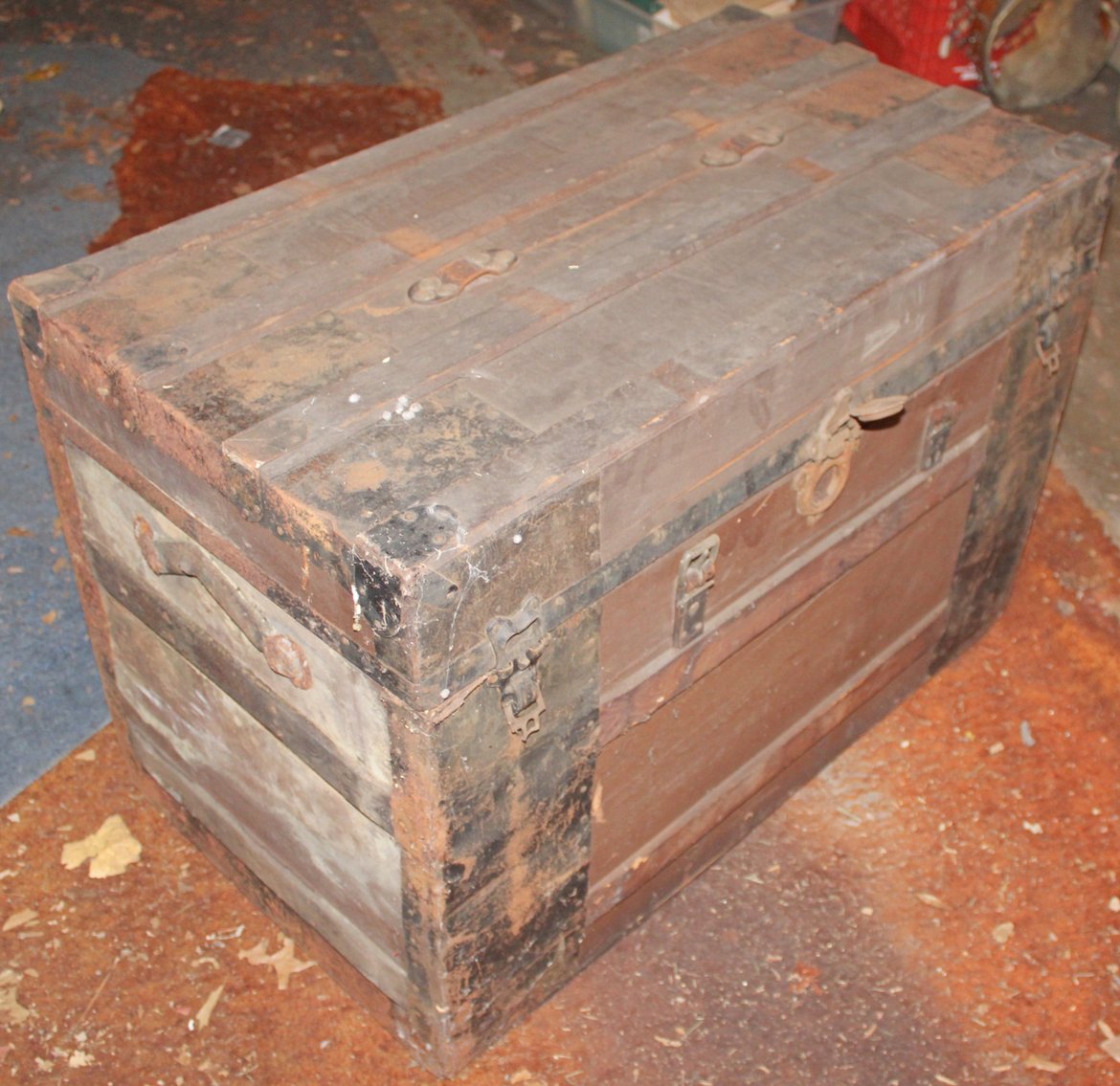 Image for VINTAGE TIME CAPSULE ESTATE AUCTION