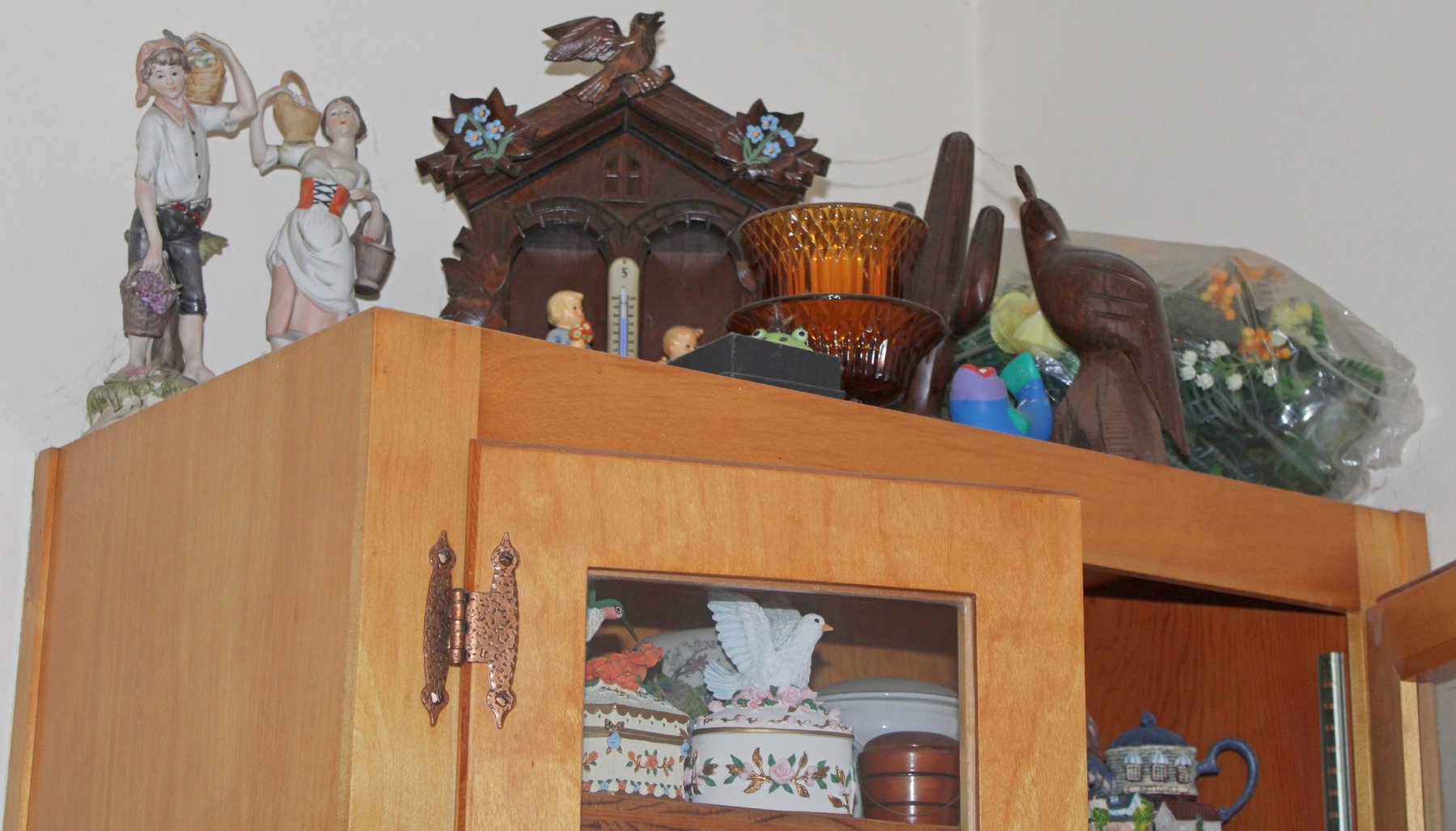 Image for VINTAGE TIME CAPSULE ESTATE AUCTION