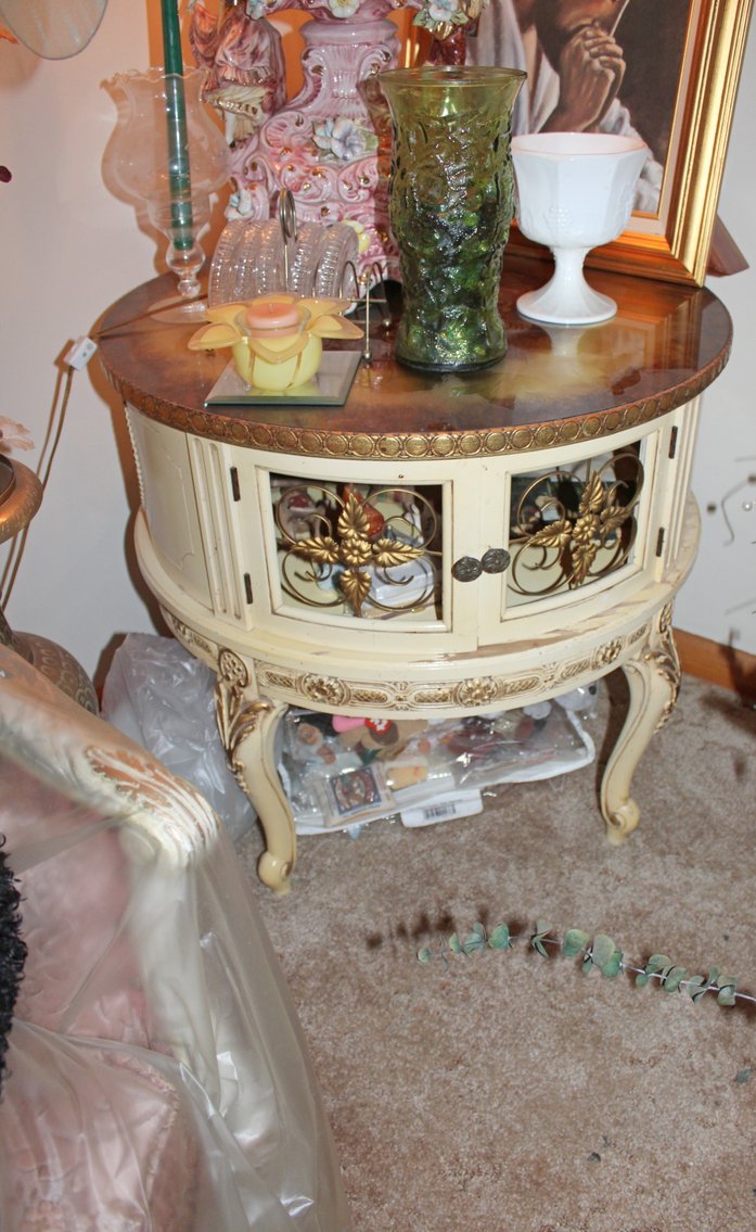 Image for VINTAGE TIME CAPSULE ESTATE AUCTION