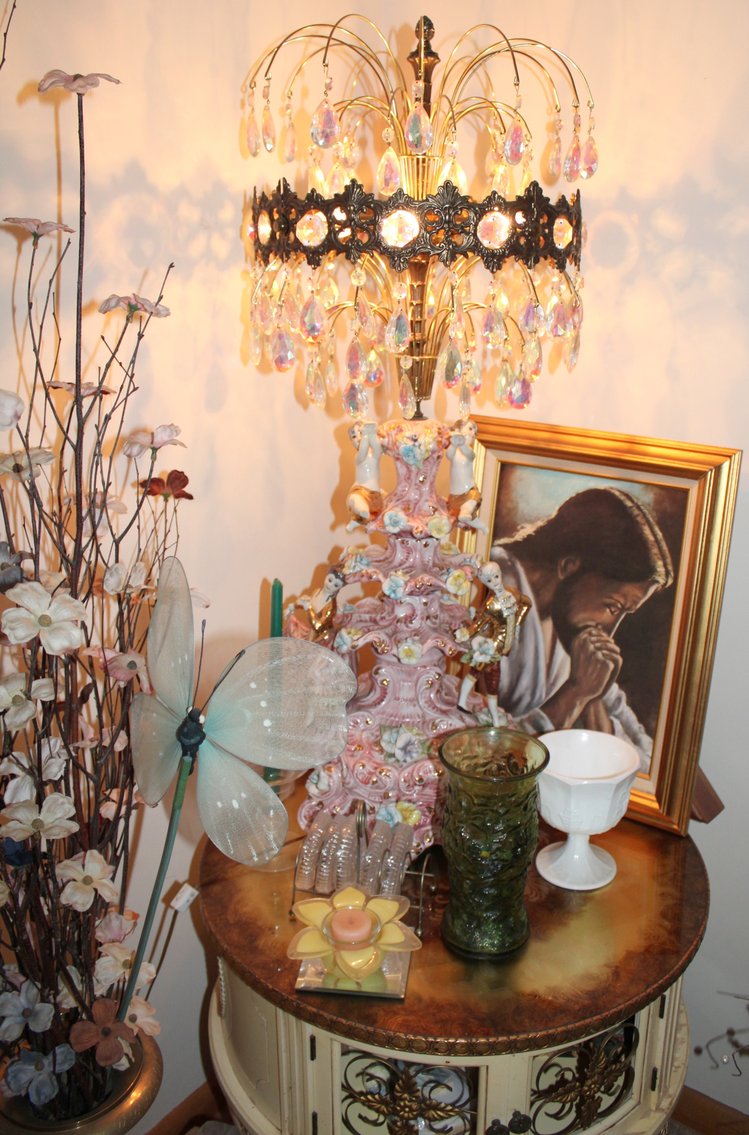 Image for VINTAGE TIME CAPSULE ESTATE AUCTION