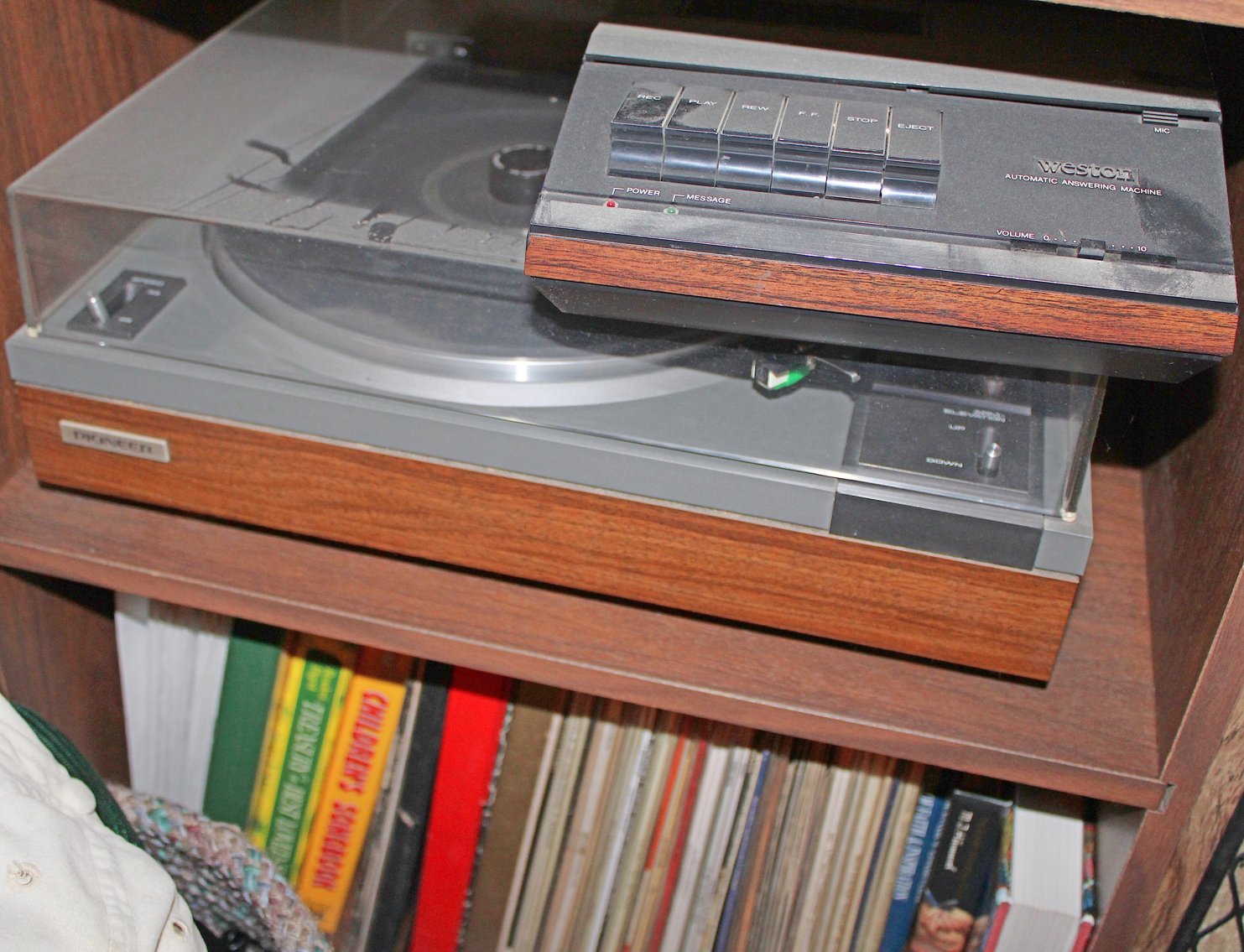 Image for VINTAGE TIME CAPSULE ESTATE AUCTION