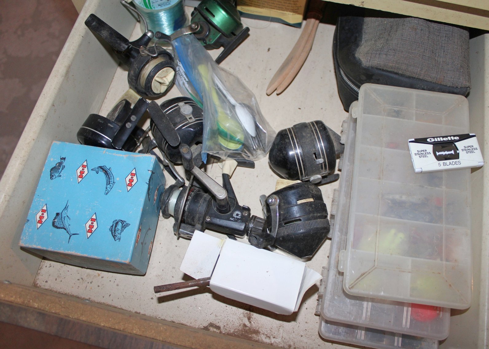 Image for TRUST ORDERED AUCTION 2 of 2