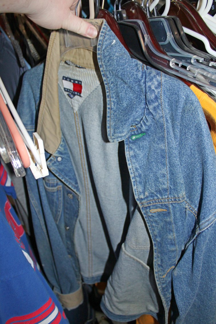 Image for ANTIQUE DEALER'S ESTATE AUCTION