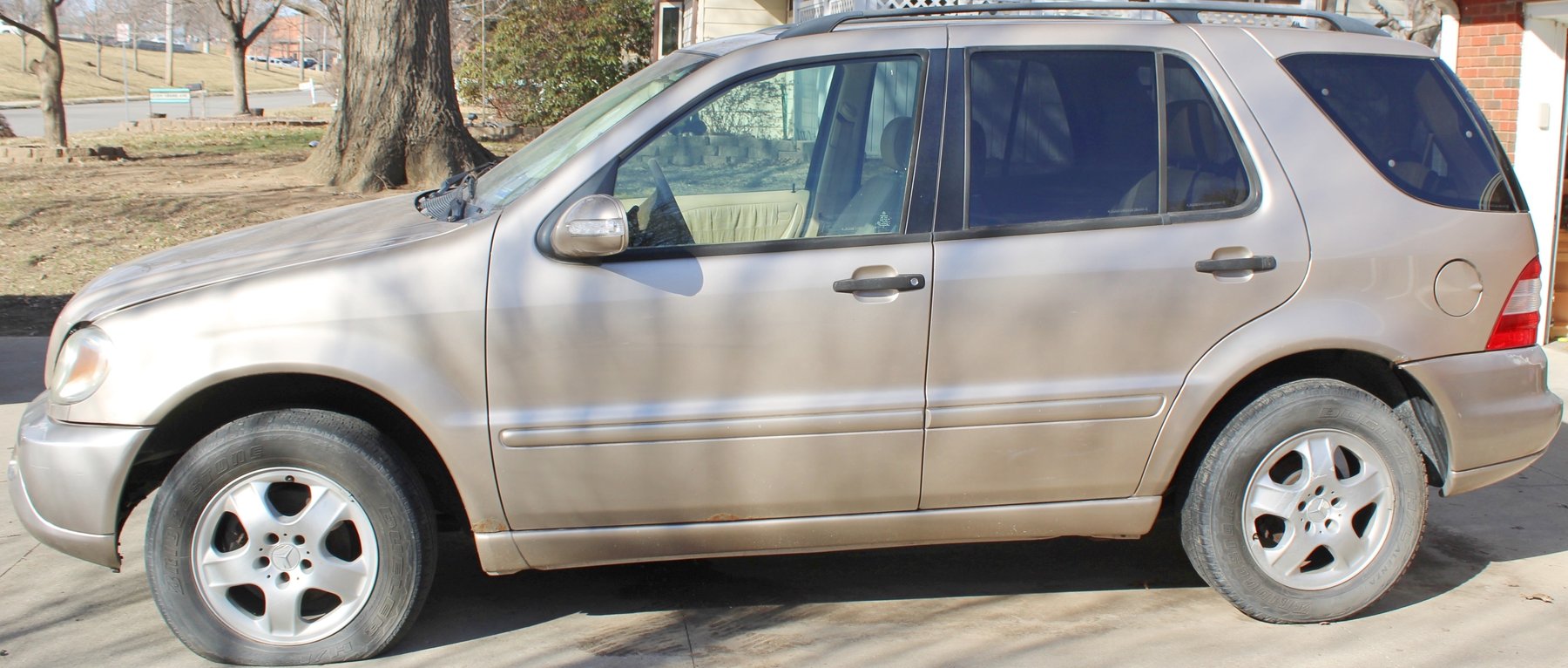 Image for ANTIQUE DEALER'S ESTATE AUCTION