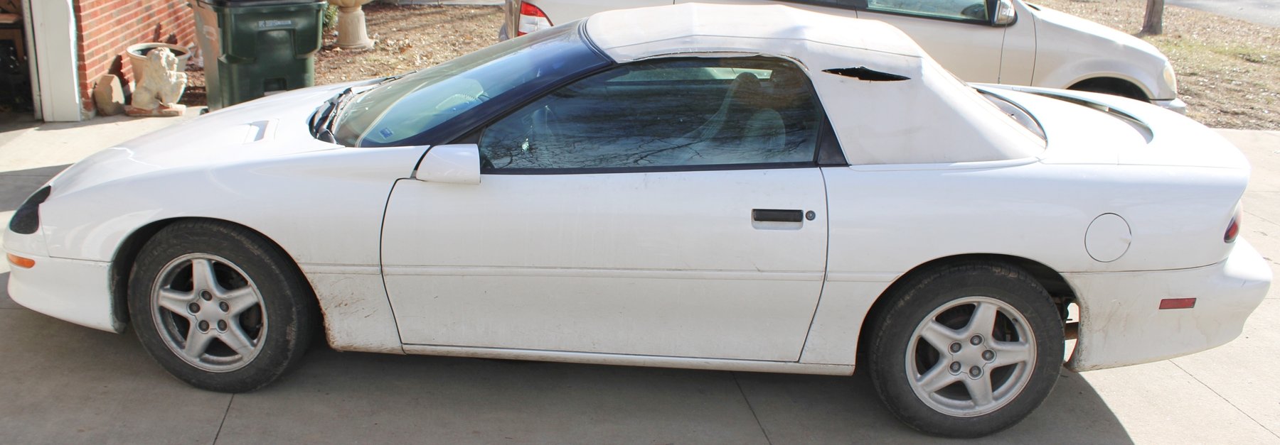 Image for ANTIQUE DEALER'S ESTATE AUCTION