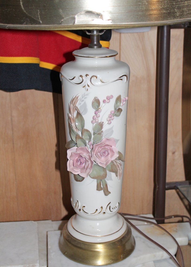 Image for ANTIQUE DEALER'S ESTATE AUCTION