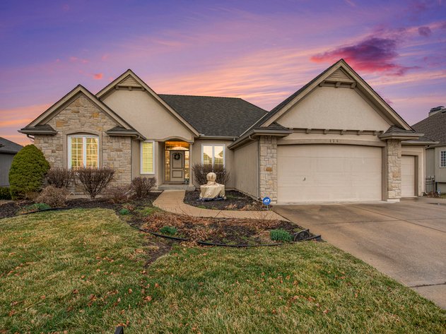 Image for REAL ESTATE & MEGA 2-RING PERSONAL PROPERTY AUCTION