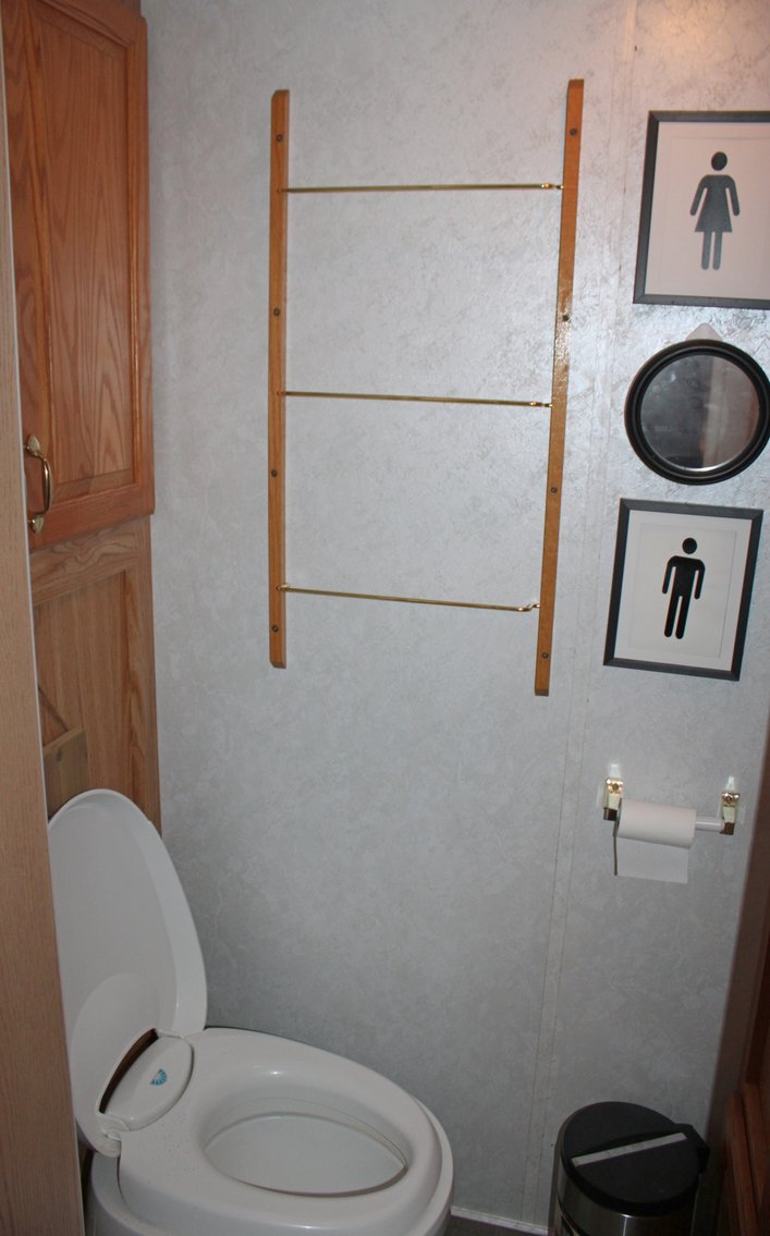 Image for HUGE FARM AUCTION