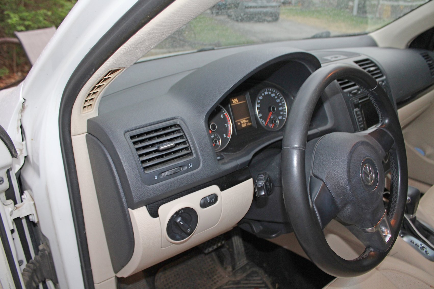 Image for HUGE FARM AUCTION