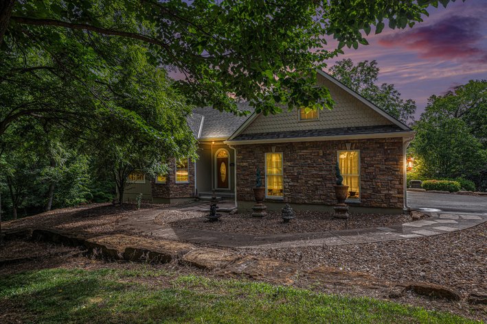 Image for REAL ESTATE & PERSONAL PROPERTY AUCTION