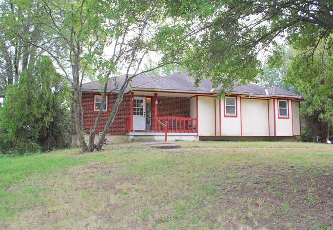 Image for REAL ESTATE & PERSONAL PROPERTY AUCTION