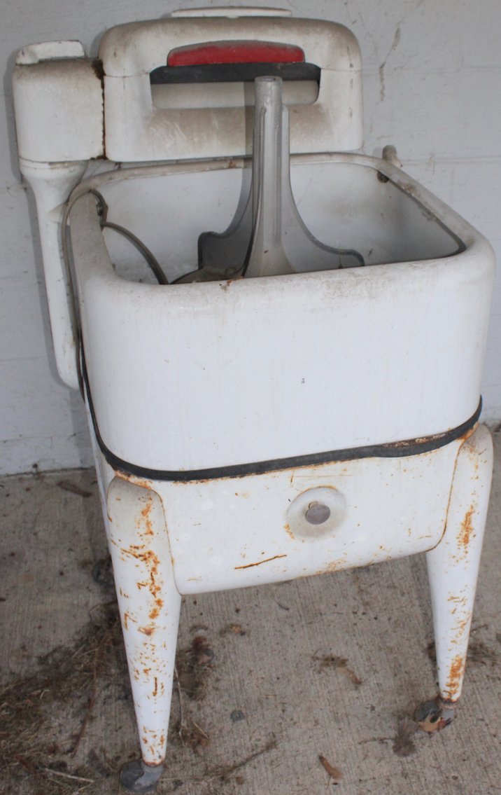 Image for REAL ESTATE & PERSONAL PROPERTY AUCTION