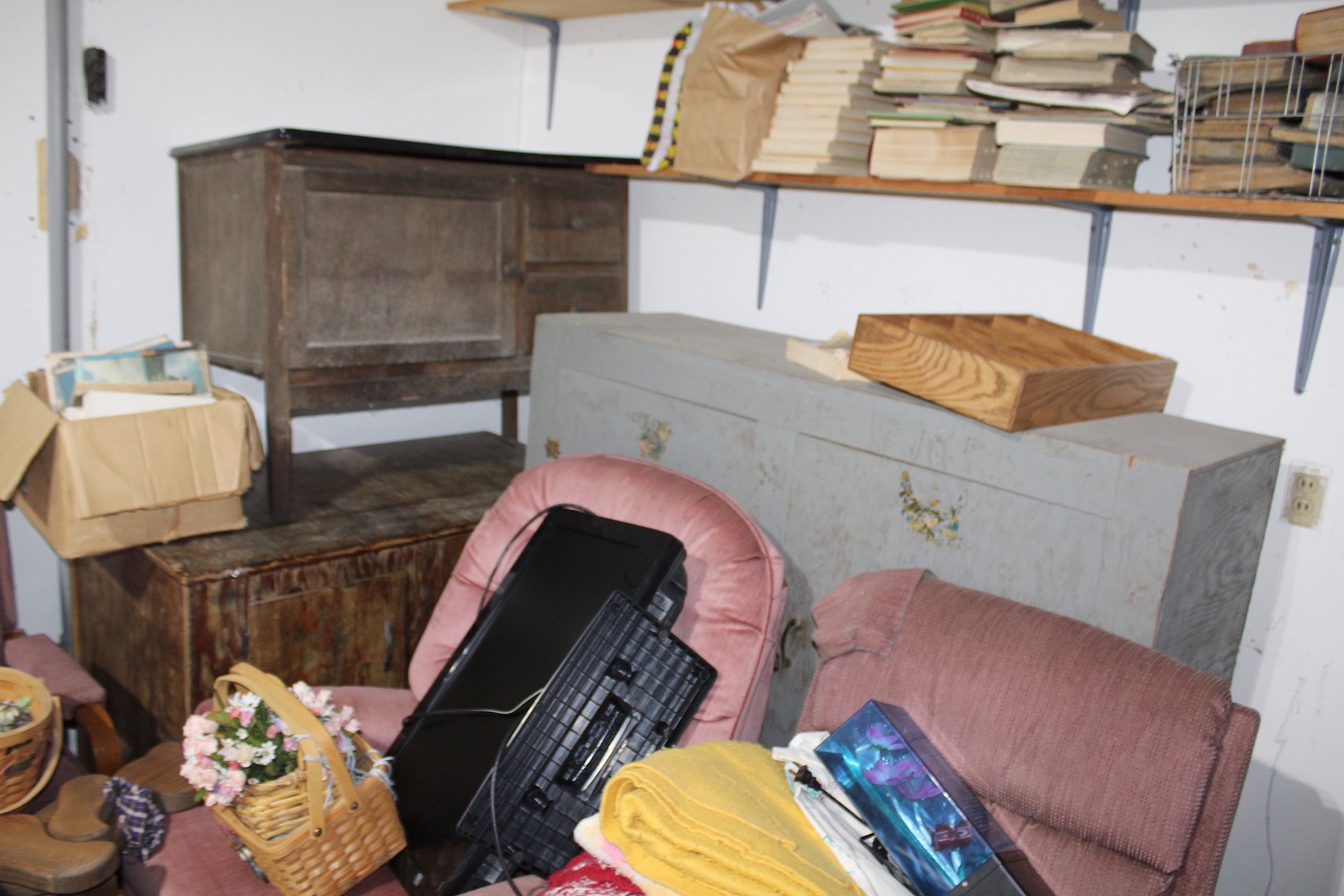 Image for REAL ESTATE & PERSONAL PROPERTY AUCTION