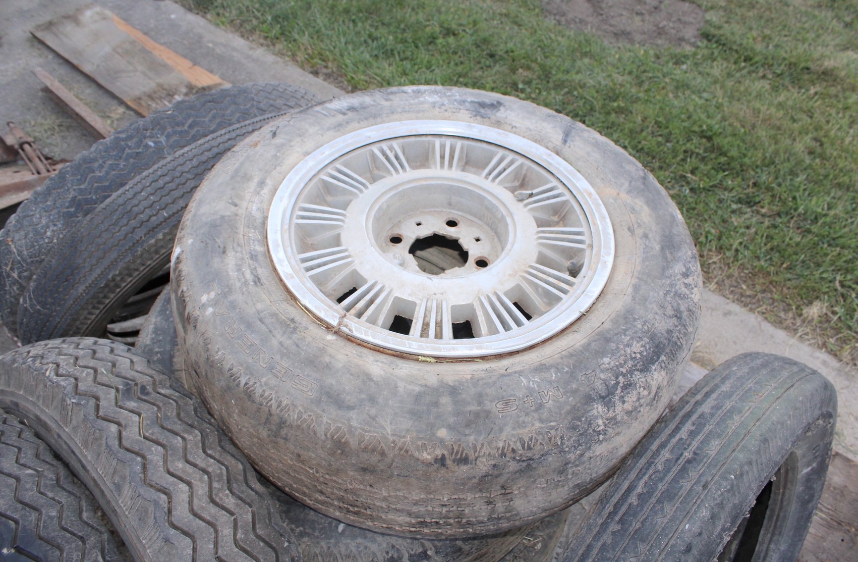 Image for REAL ESTATE & PERSONAL PROPERTY AUCTION