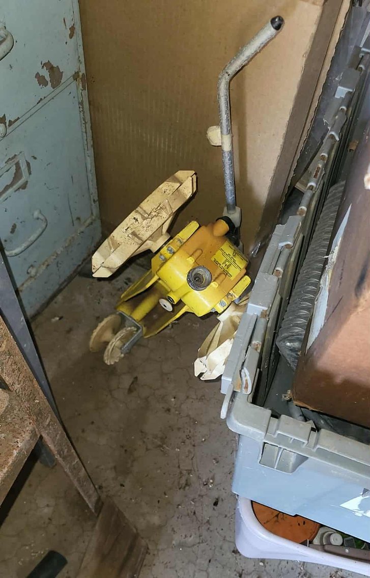 Image for ESTATE AUCTION