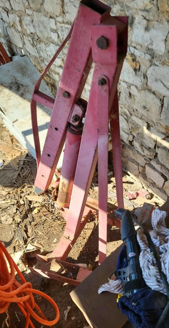 Image for ESTATE AUCTION