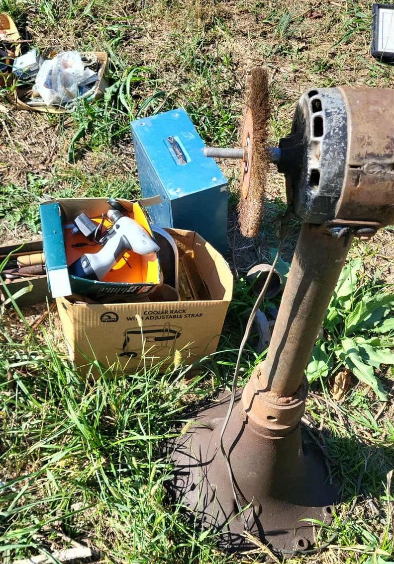 Image for ESTATE AUCTION