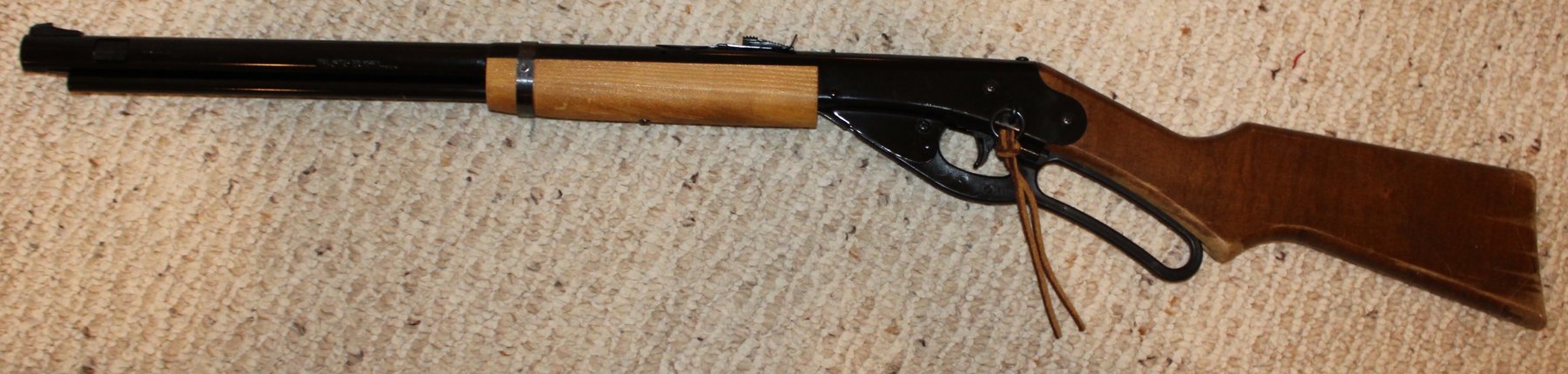 Image for LIVING ESTATE AUCTION