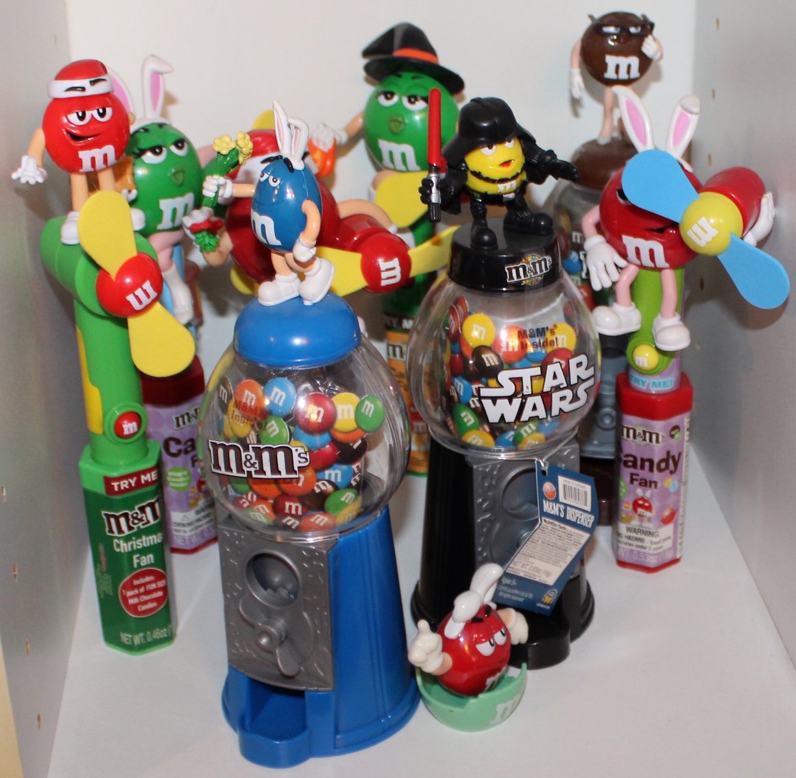 Image for LIVING ESTATE AUCTION