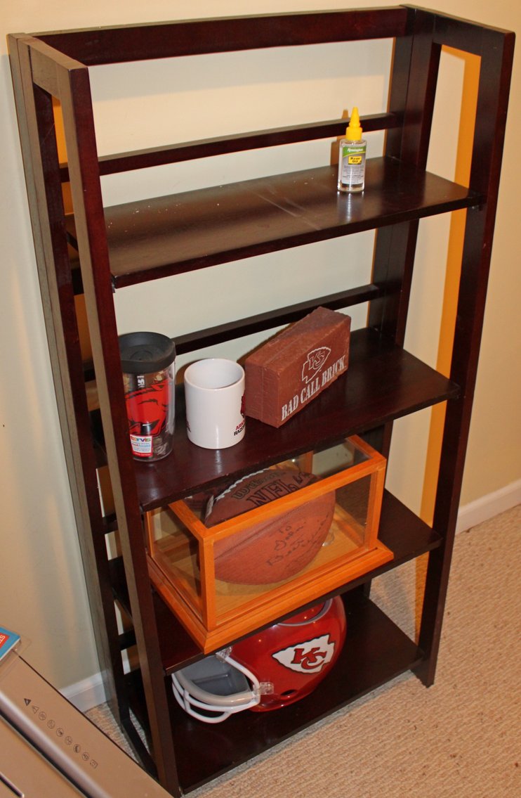 Image for LIVING ESTATE AUCTION