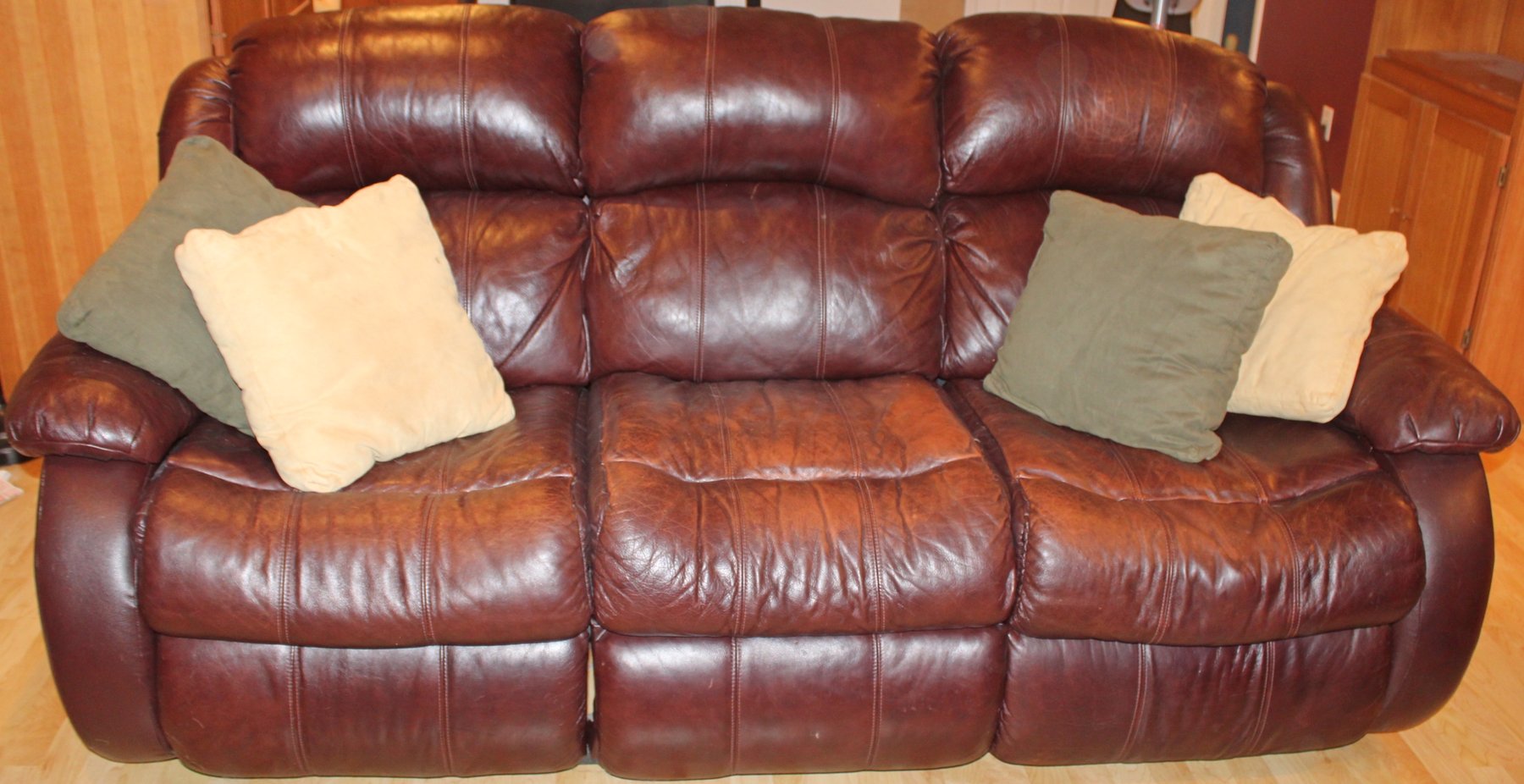 Image for LIVING ESTATE AUCTION