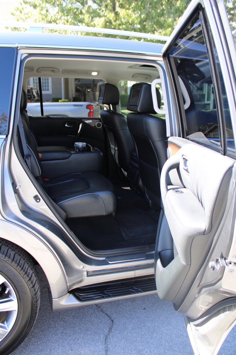 Image for LIVING ESTATE AUCTION