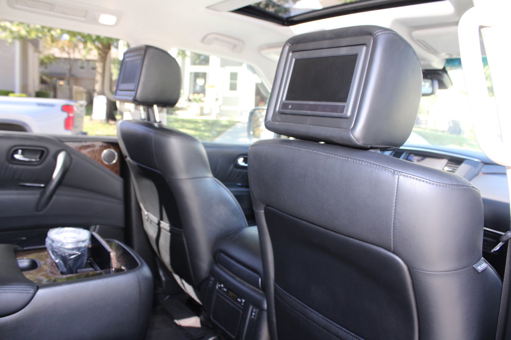 Image for LIVING ESTATE AUCTION