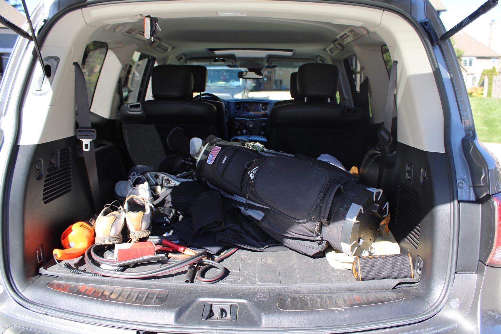 Image for LIVING ESTATE AUCTION